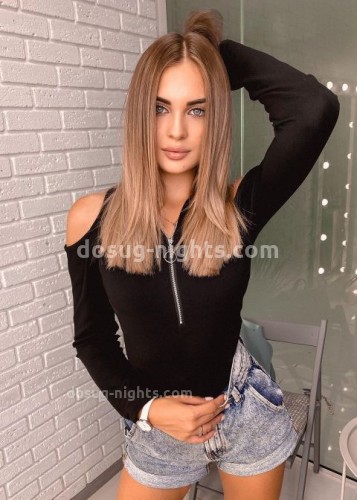 Ника, Г. Псков